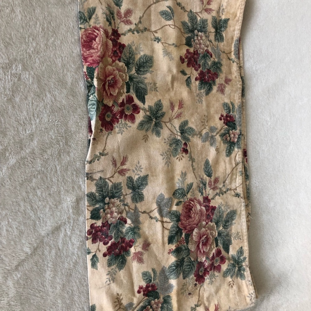Window Curtain Valance Waverly Fabric Tea Rose Color Mist